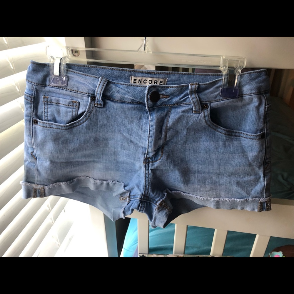 Encore Light Wash Jean Shorts size 9 Roll Cuff